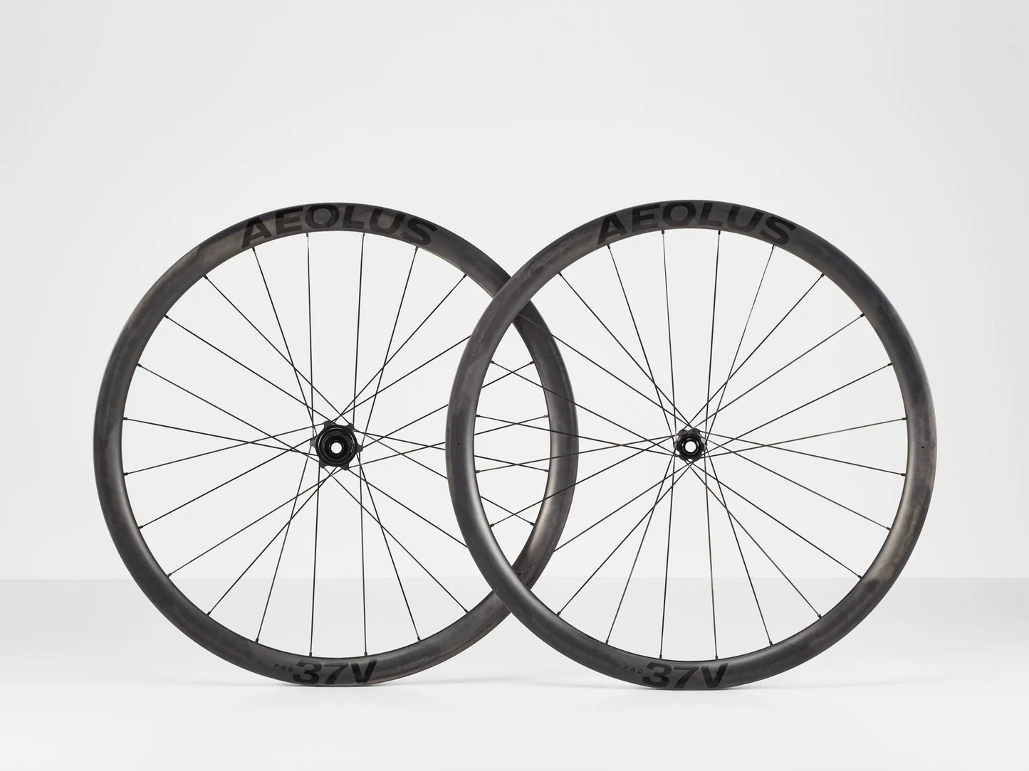 Bontrager Aeolus Pro 37V Disc TLR Wheel
