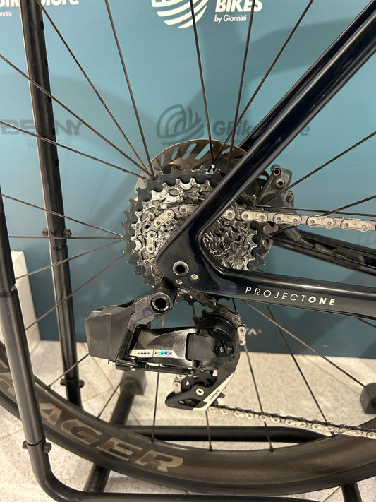 Trek Émonda SLR 7 AXS Size 54 - Used