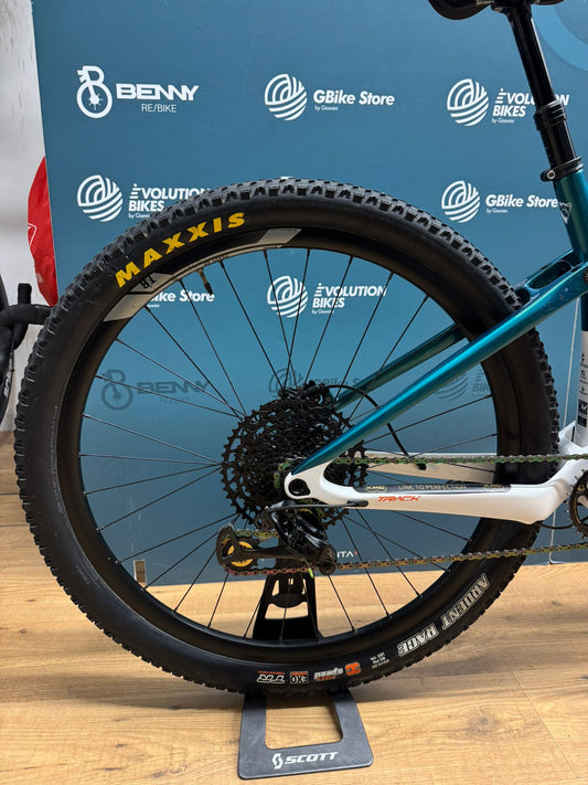 Megamo Pista XX1 Tamaño M - Usado