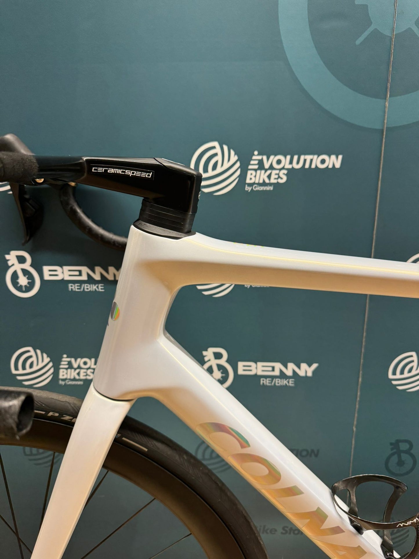 Colnago V4Rs Ultegra Di2 12v Größe 550 - Gebraucht