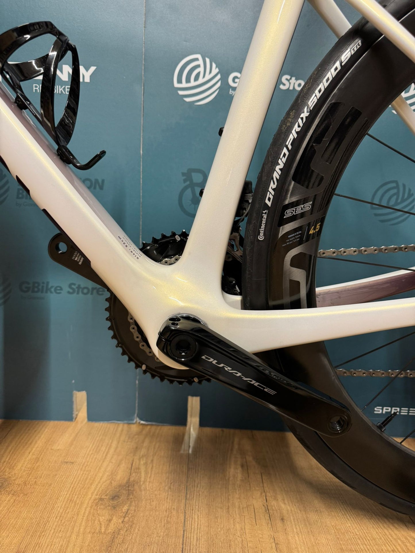 Enve Melee Dura-Ace Di2 12s Tamaño 52 - Demostración