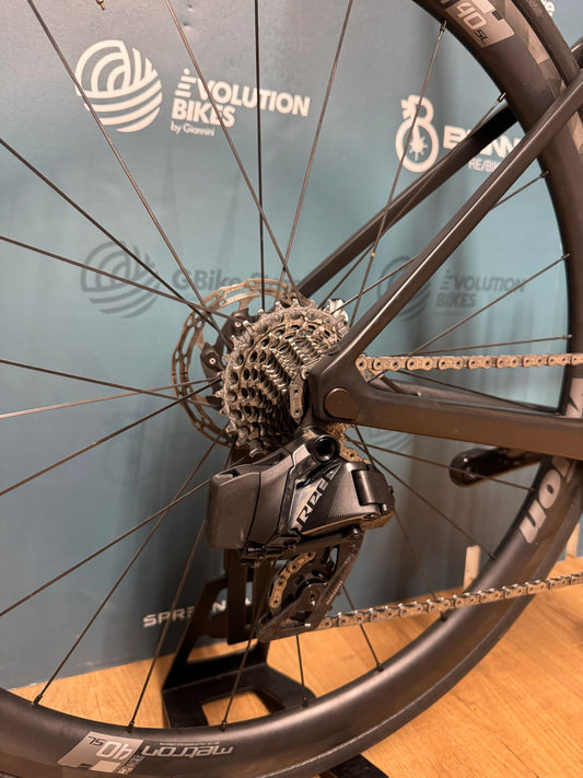 Colnago V4Rs ZEA Emirates Red AXS Rozmiar 45,5