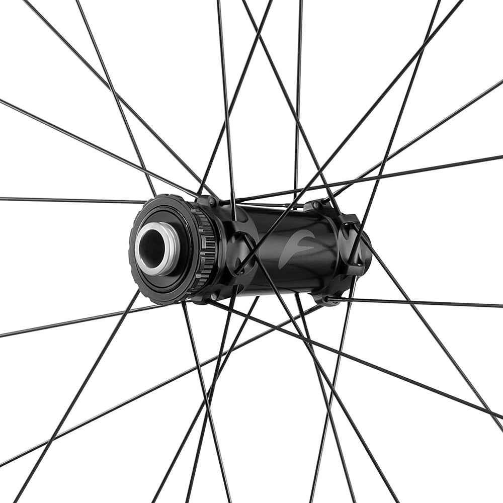 Paar roter Zone 3 Räder