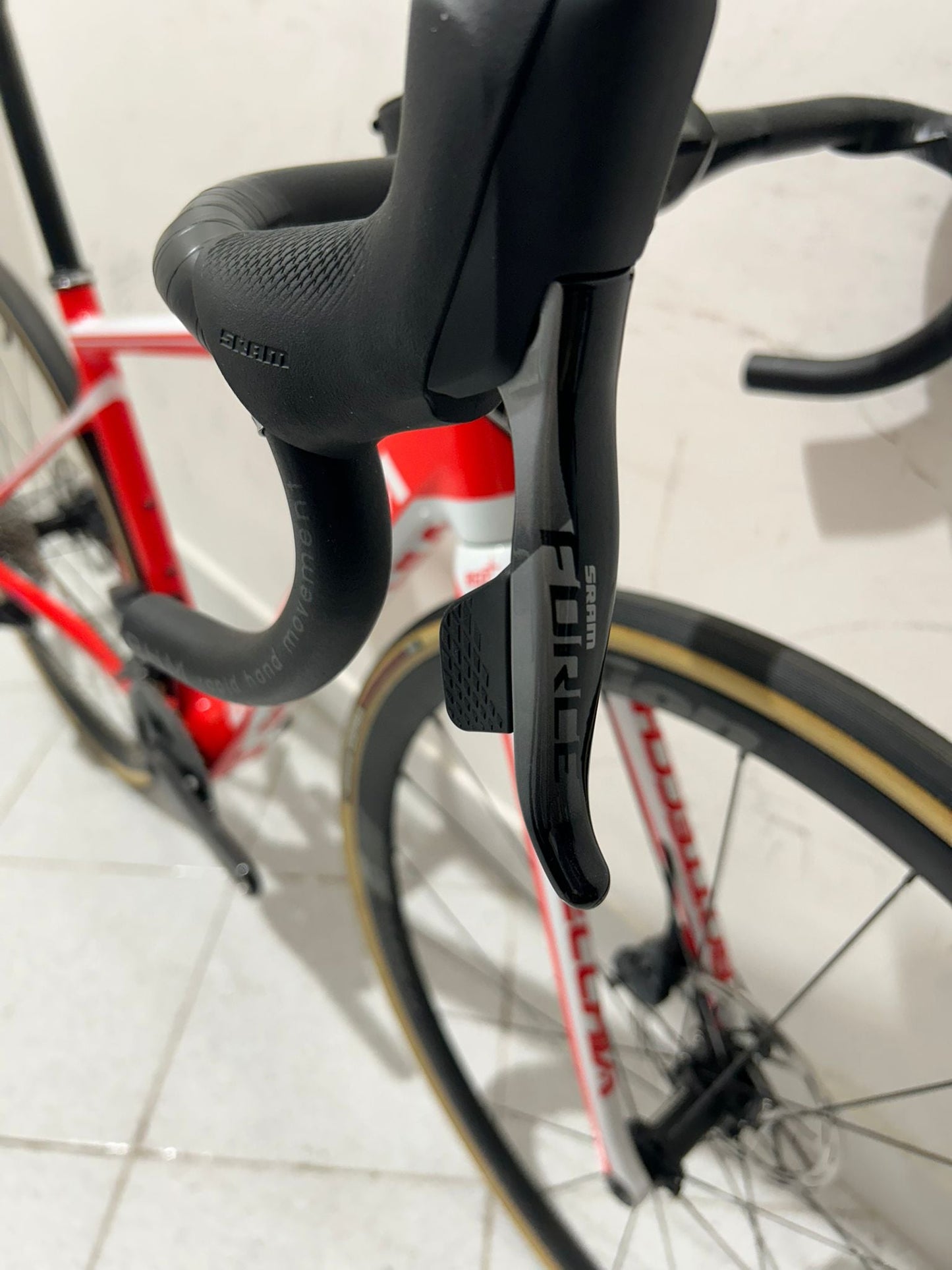 Bottecchia Emme 4 Team - Red Lab Edition Størrelse 44 Demo