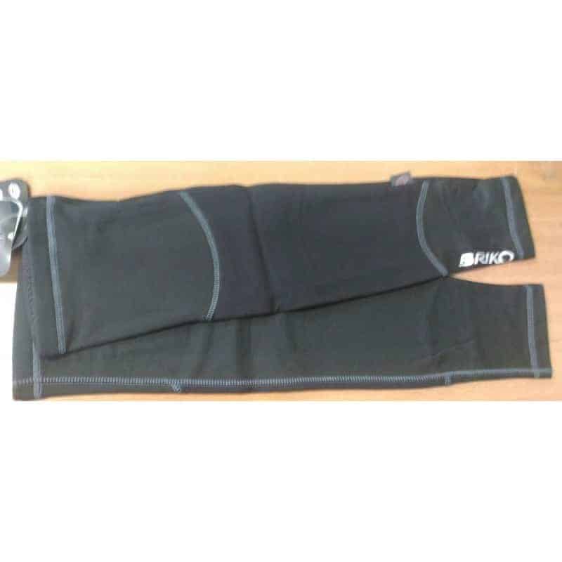 2 PAIRES DE MANCHES DE CYCLISME BRIKO AZAMUFF DYNAMO, NOIRES