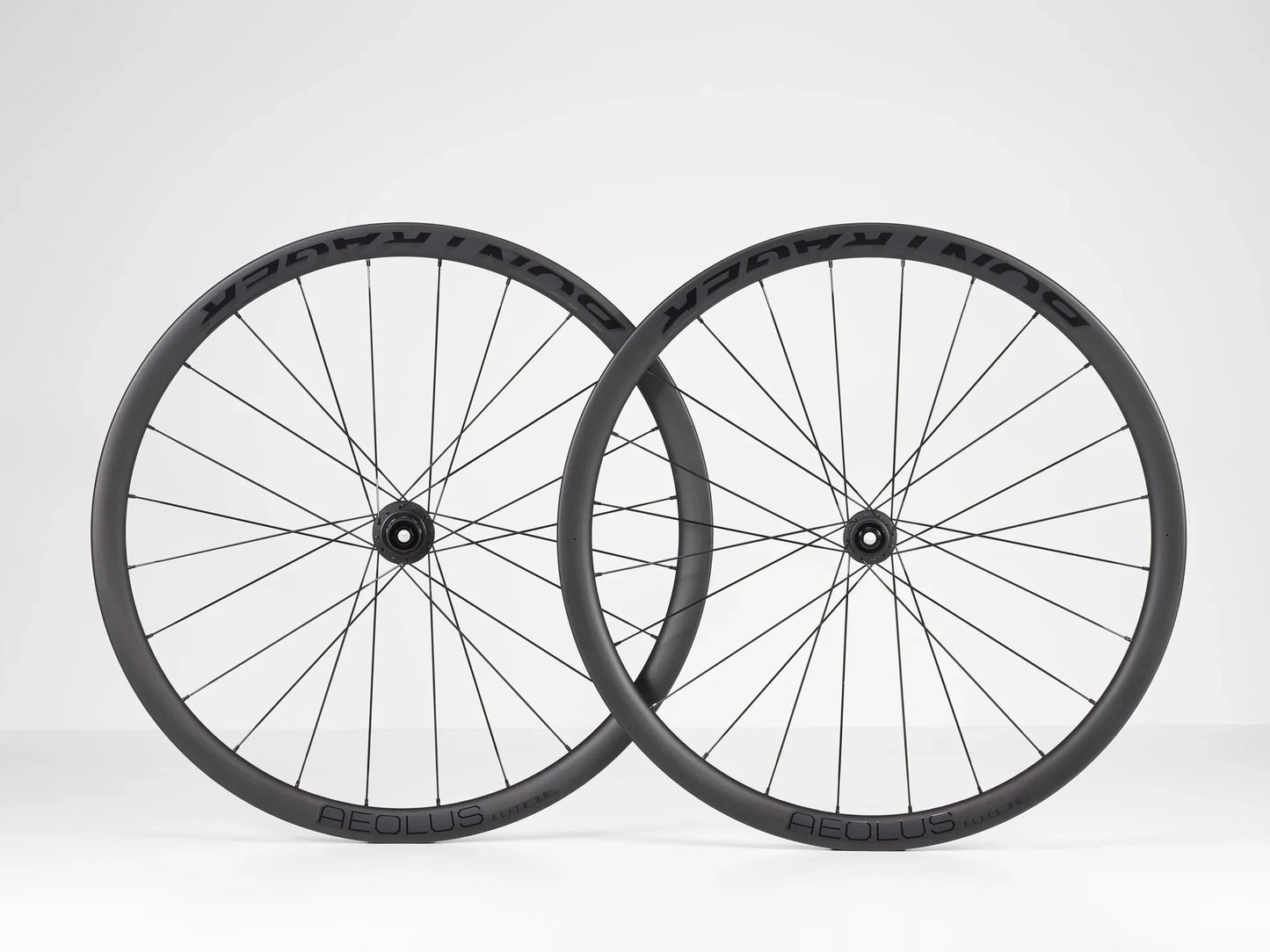 BonTrager Aeolus Elite 35 TLR Disc wheel