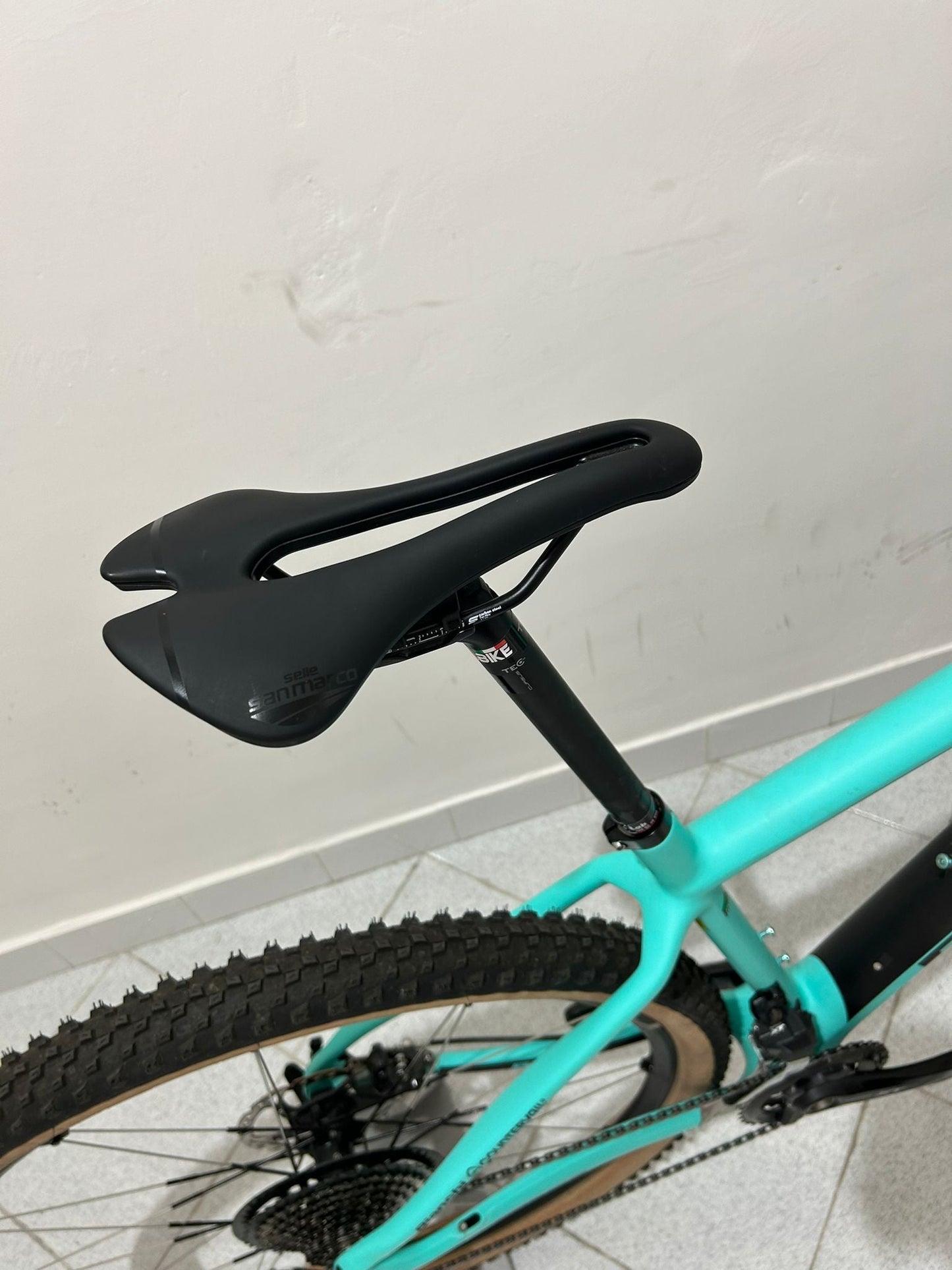 Bianchi Methanol Countervail Size L - Används