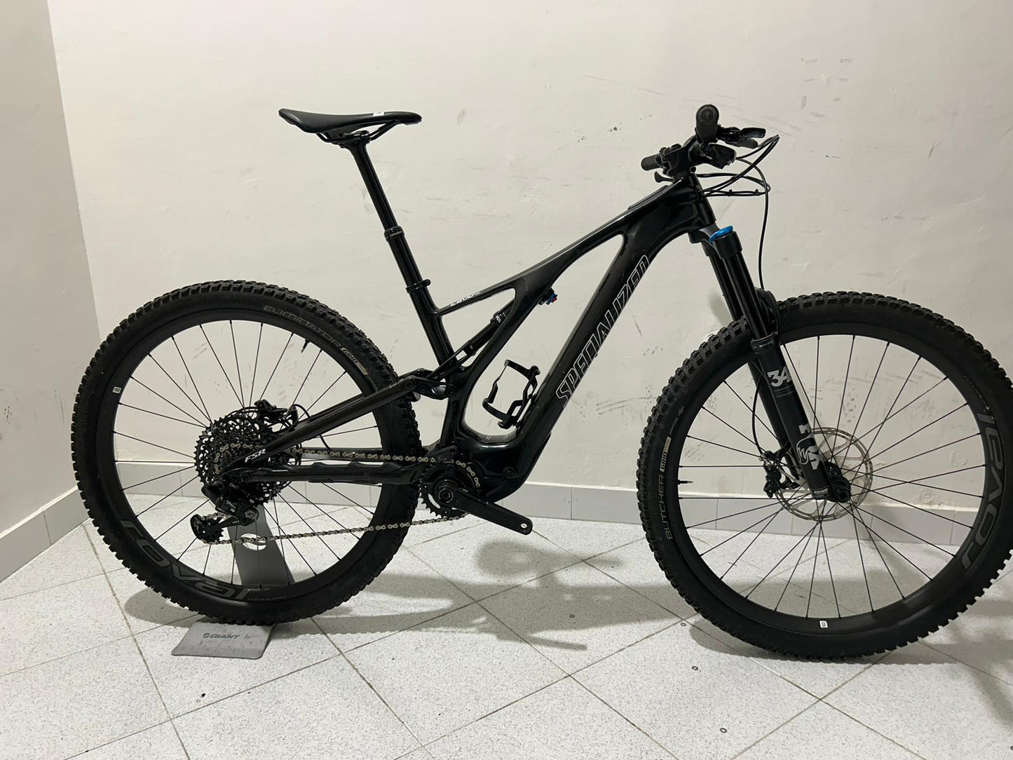 Turbo levo spécialisé SL Size m - Utilisé