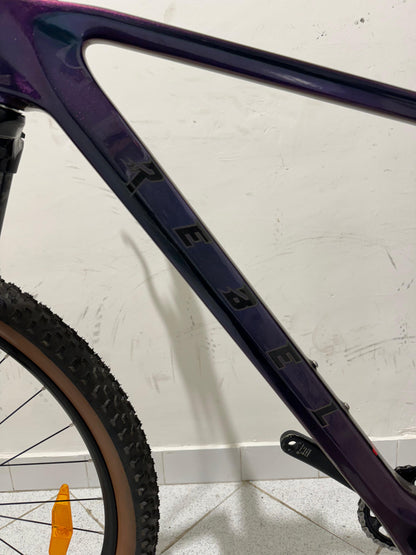 Taille rebelle XC Pro L - Utilisé