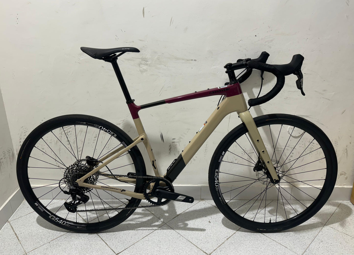 Taille de carbone Topstone de Cannondale M - Utilisé