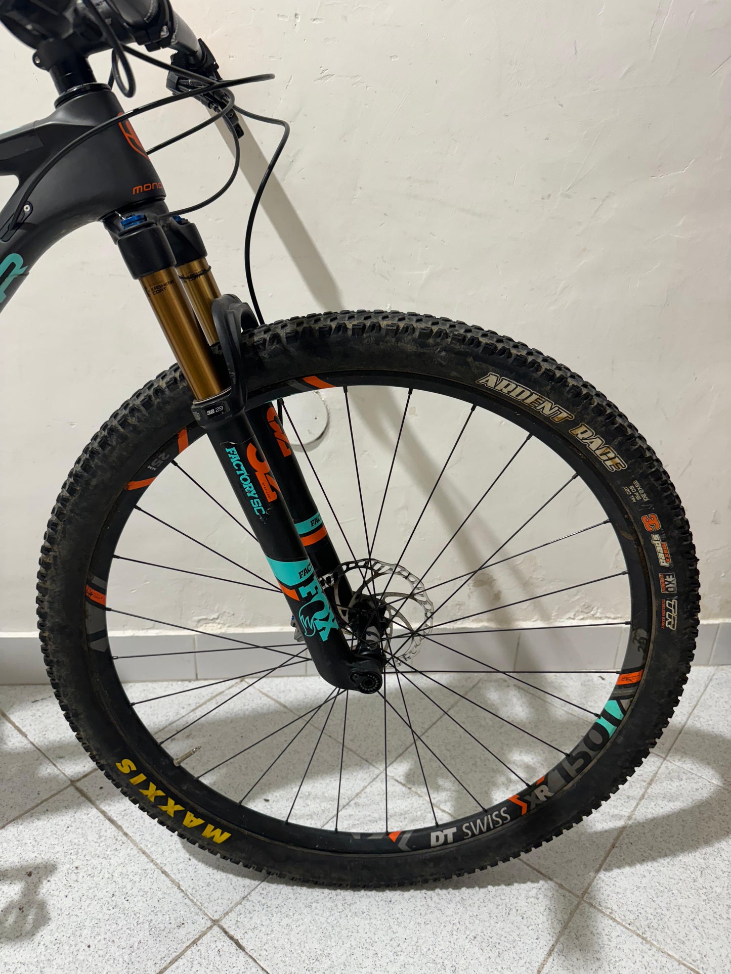 Mondraker F-Podium-maat M - Gebruikt