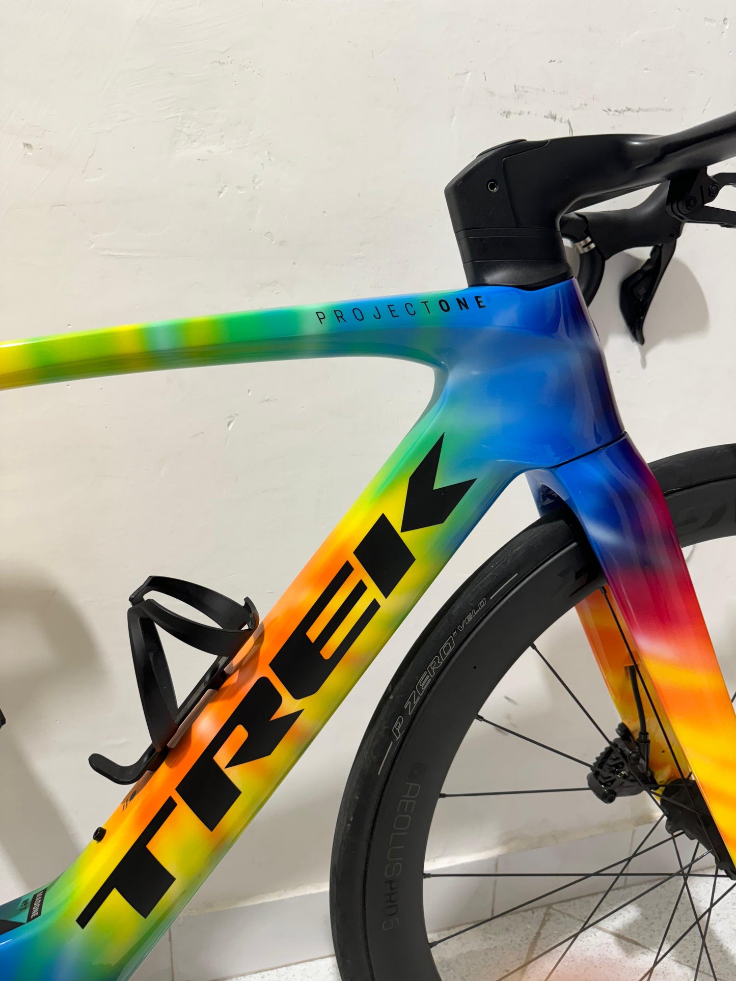 Trek Madone SLR 7. tammikuuta 7 Projekti Yksi koko 54 - käytetty