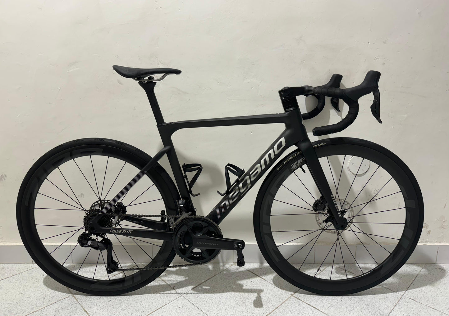 Megamo Pulse Elite 05 Zipp 303s Taille S - Utilisé