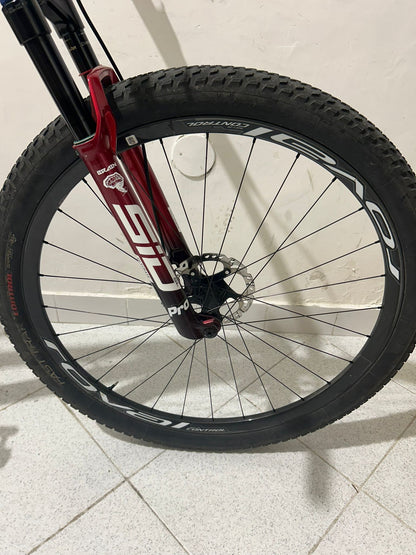 S-Works Epic Velikost M - Používá se