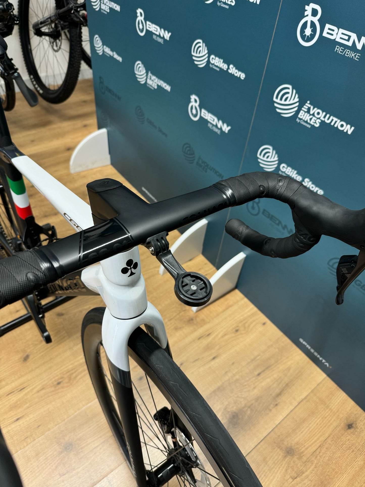 Colnago C68 Road Disc Ultegra Di2 Taille 42 - Utilisé