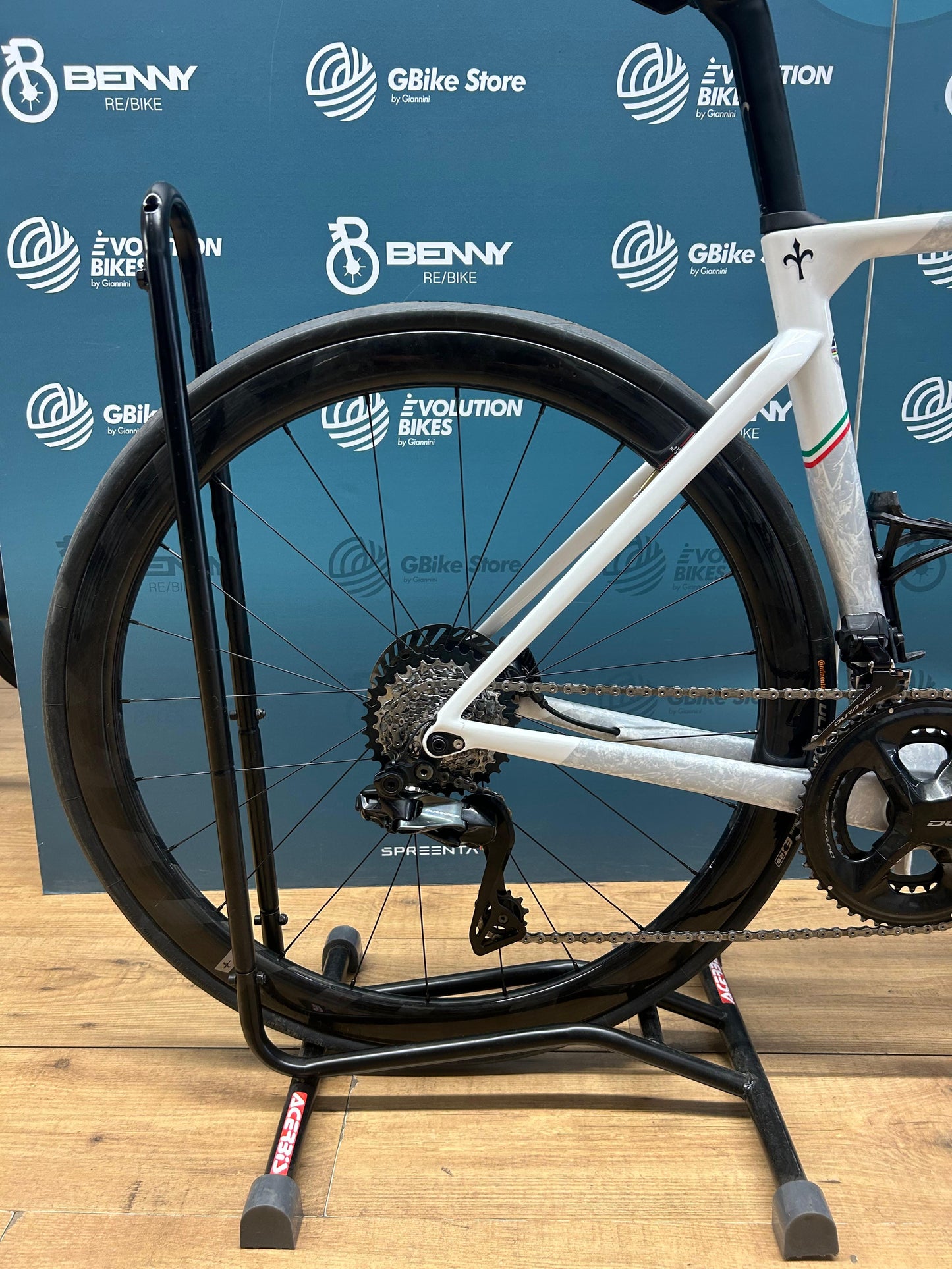 Wilier Stringy tricolor slr Size S - Used