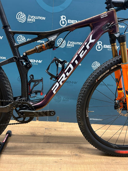 Cut Protek Futura Limited Edition L - Używany