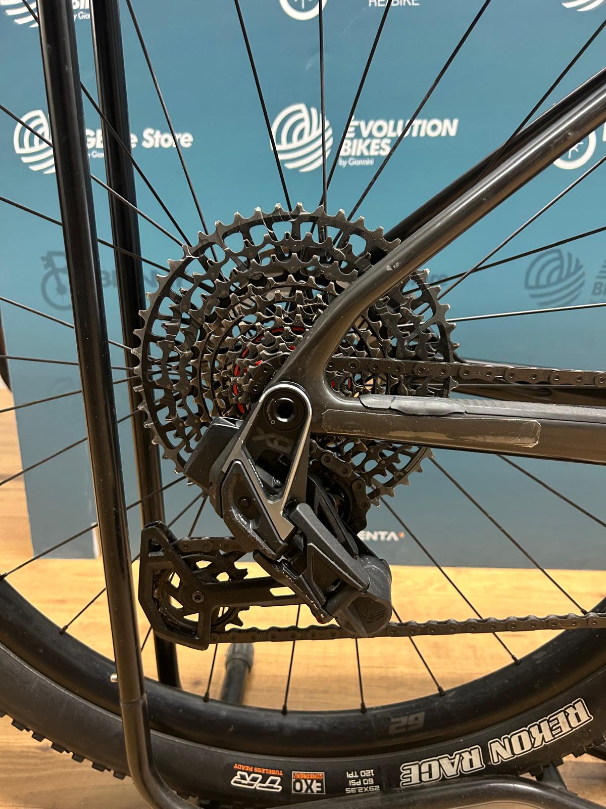 Lapierre Pro Raza CF 9.9 Tamaño L - Usado