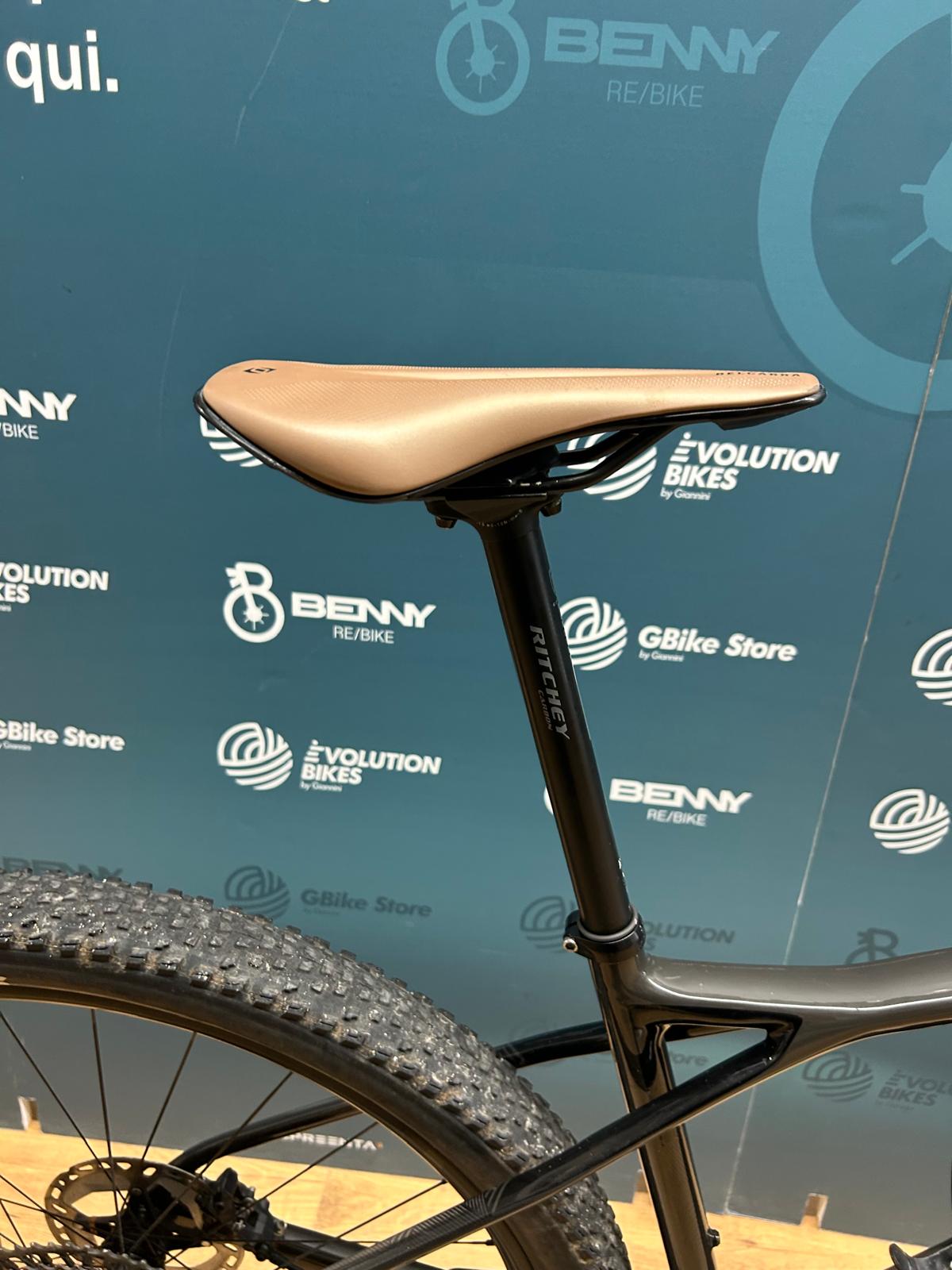 Lapierre Pro Raza CF 9.9 Tamaño L - Usado