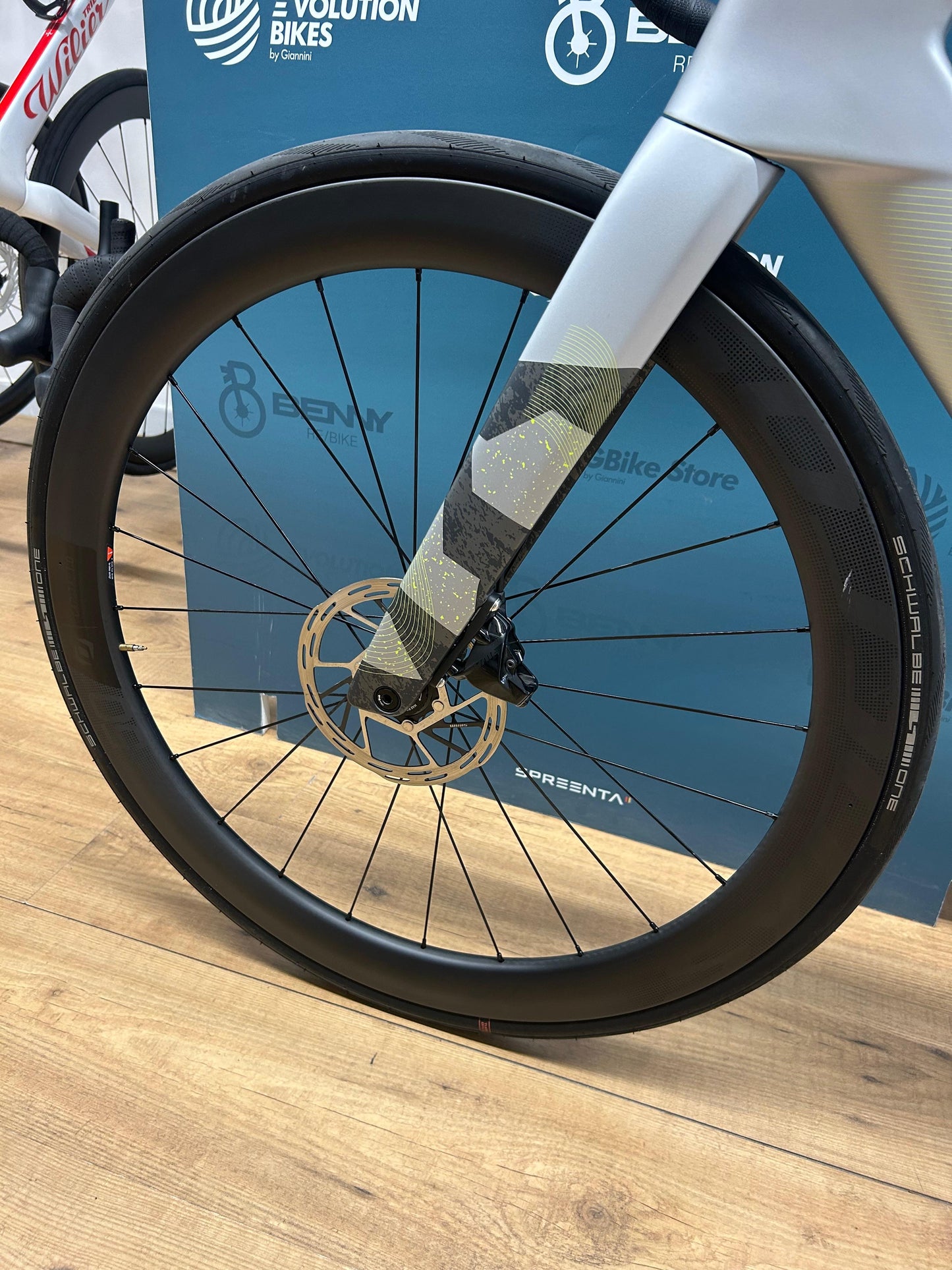 Scott FOLIP RC 30 AXS (kółka aktualizacyjna) S - Używany