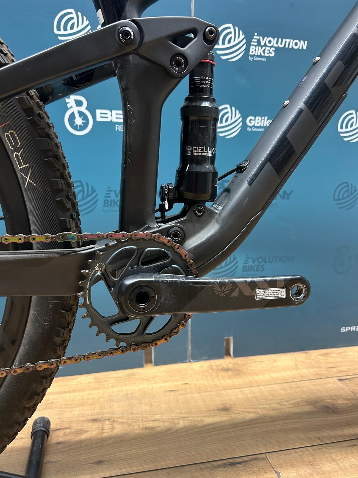 Trek Taille des haches de carburant supérieures M - Utilisé