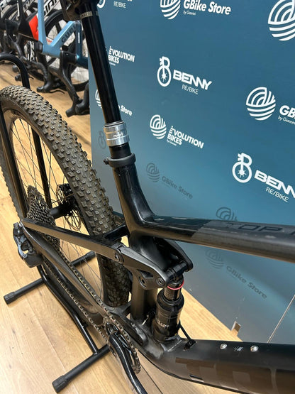 Trek Taille des haches de carburant supérieures M - Utilisé