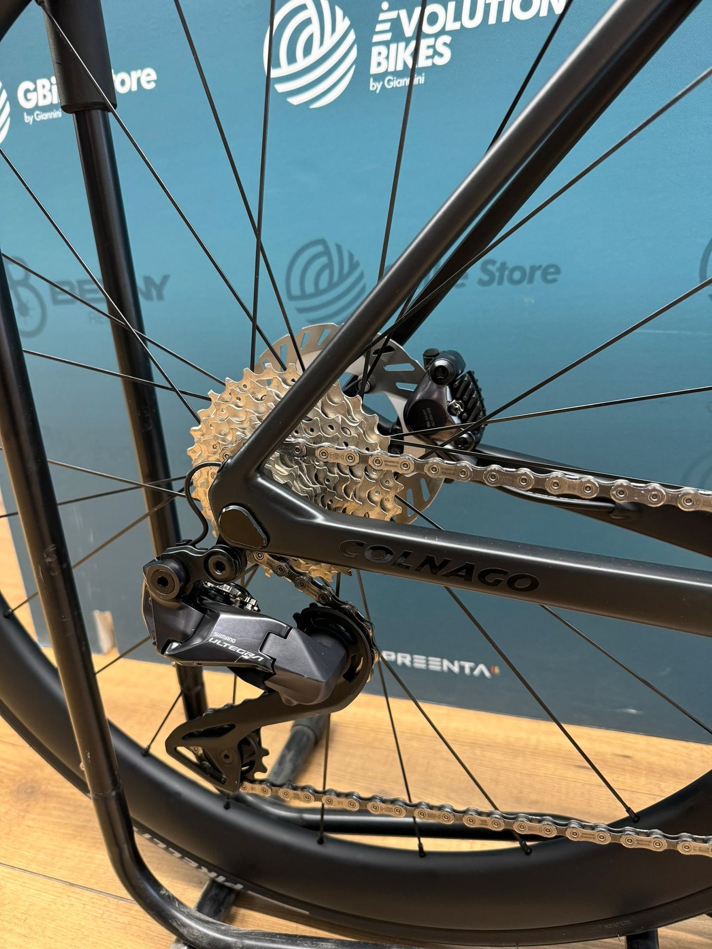 Colnago C68 Road Trat Ultegra DI2 12V Rozmiar 45,5 - Używany