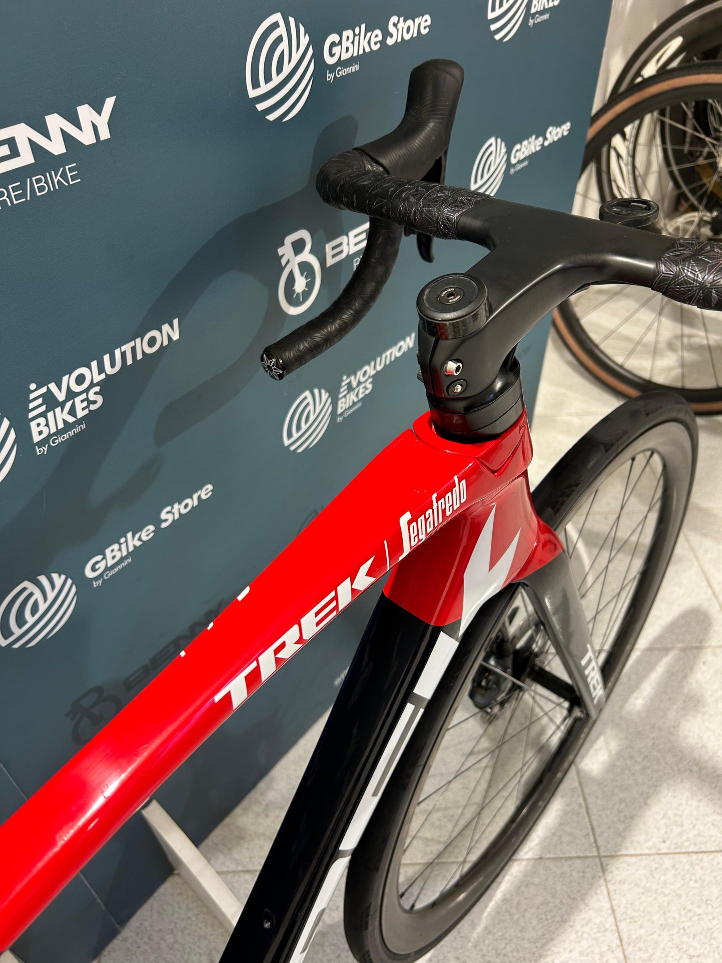 Trek Émonda SLR 7 AXS Talla 54 - Usado