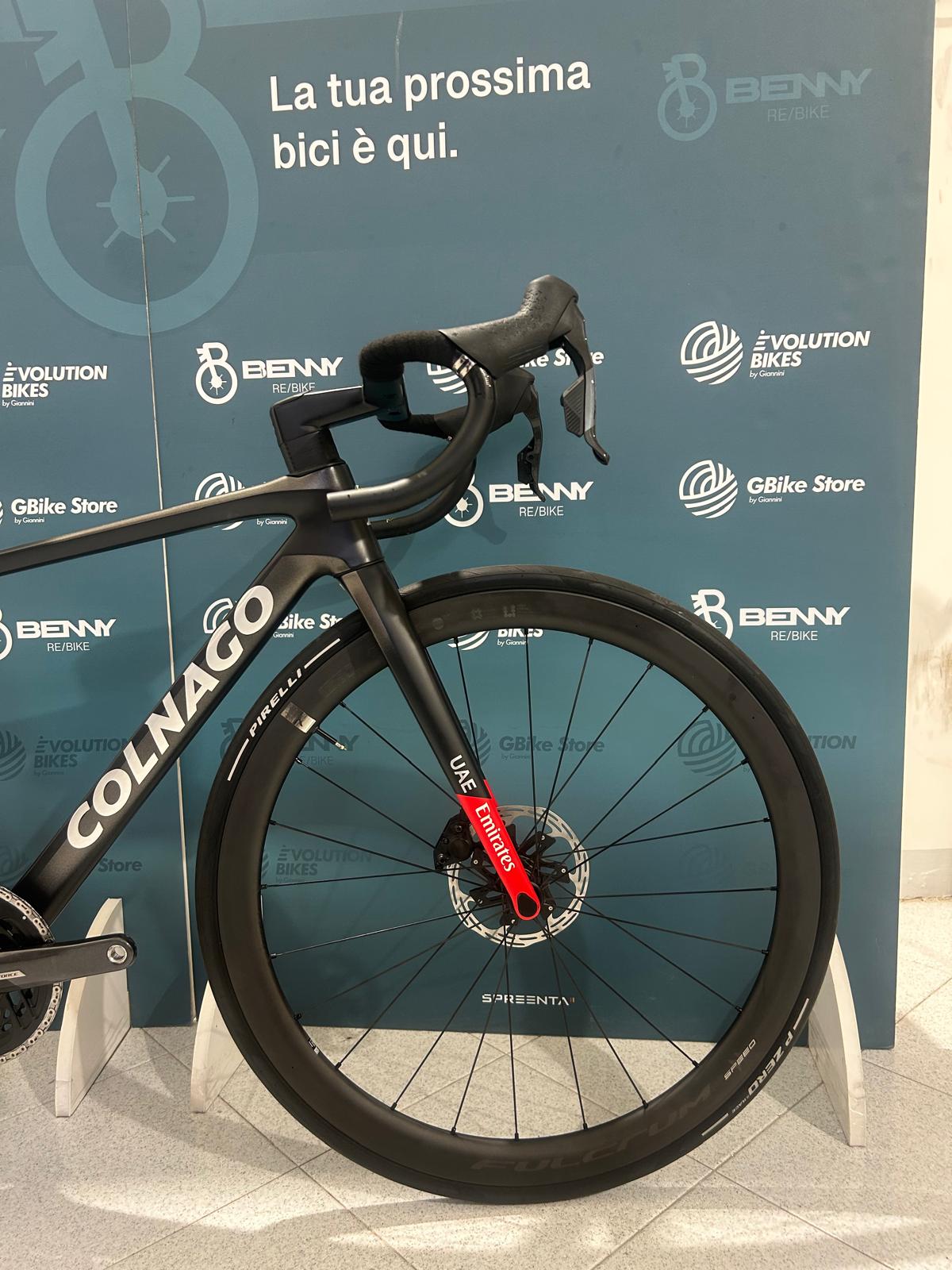 Colnago V4RS Émirats Arabes Unis Taille 420