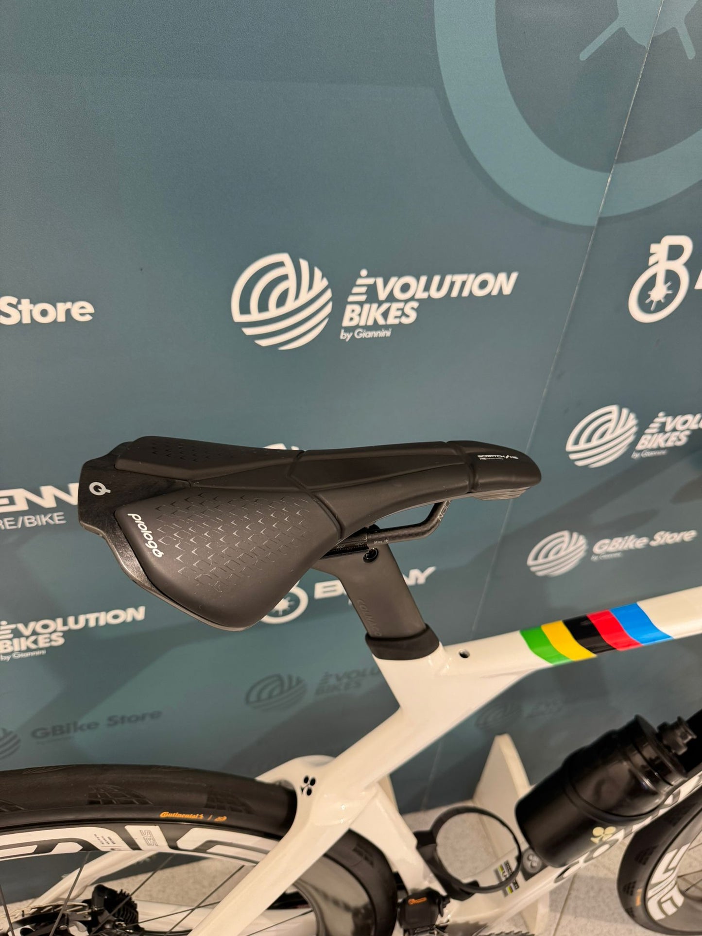 Colnago Y1Rs Dura Ace Di2 Enve SES 4,5 Größe XS - Demos