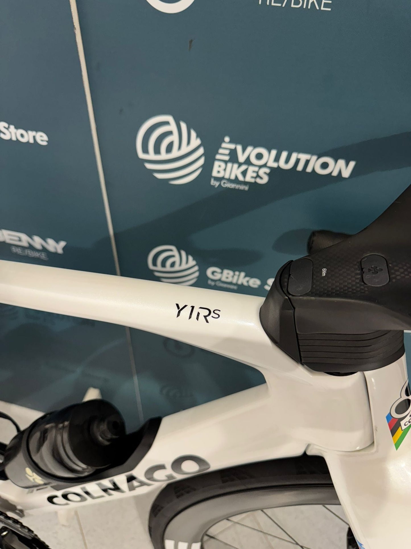 Colnago Y1Rs Dura Ace Di2 Enve SES 4,5 Größe XS - Demos