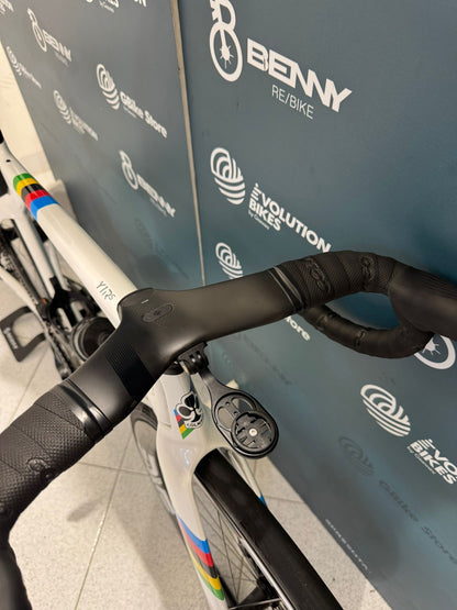 Colnago Y1Rs Dura Ace Di2 Enve SES 4,5 Größe XS - Demos