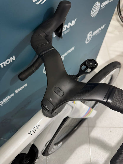 Colnago Y1Rs Dura Ace Di2 Enve SES 4,5 Größe XS - Demos