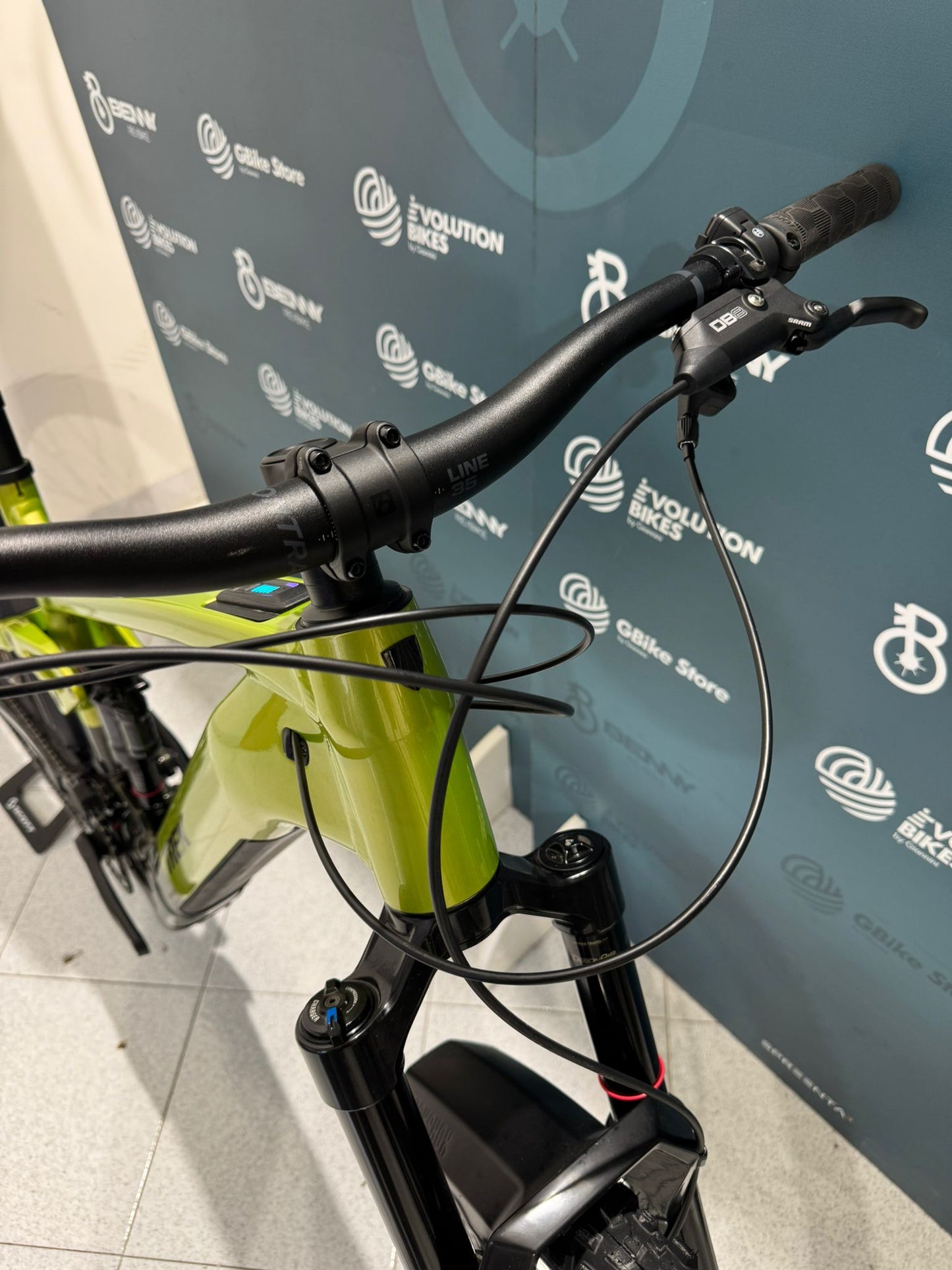 Trek Rail+ 8 Size XL 2025 - Demo Test