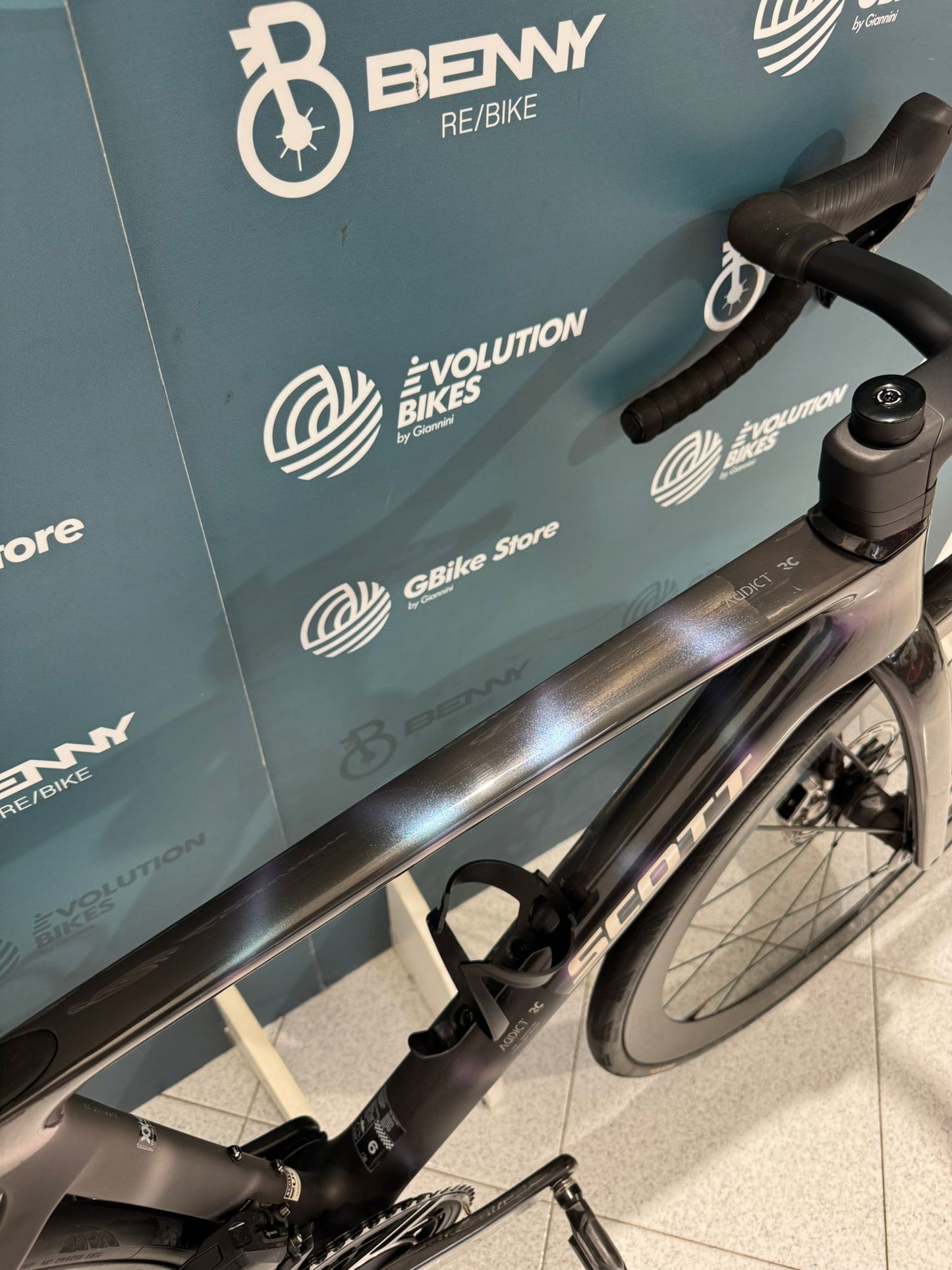 Scott Addict RC Ultimate Red E1 2025 Größe XXS - Gebraucht