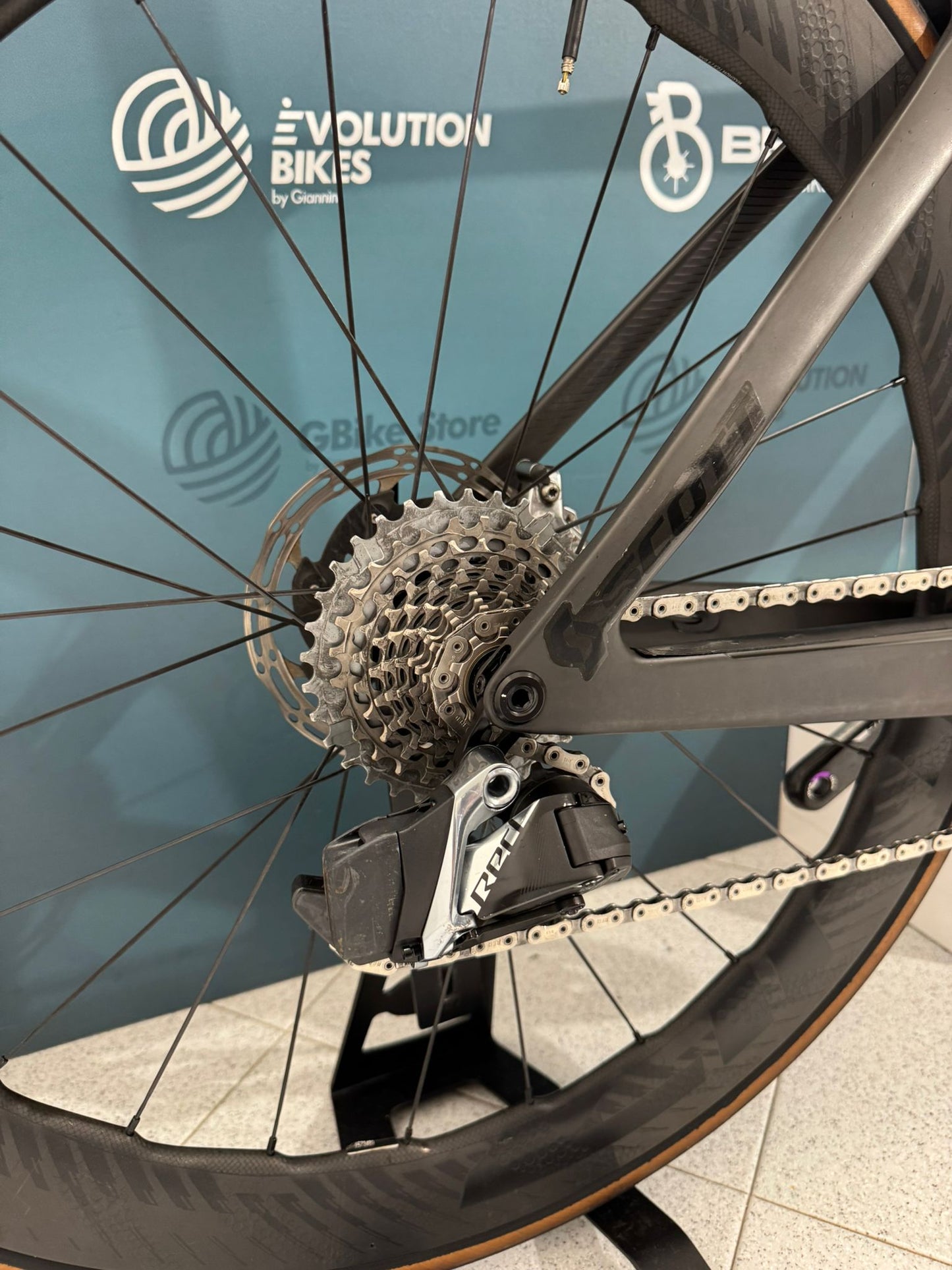 Scott Foil RC Ultimate AXS Taglia M - Usata