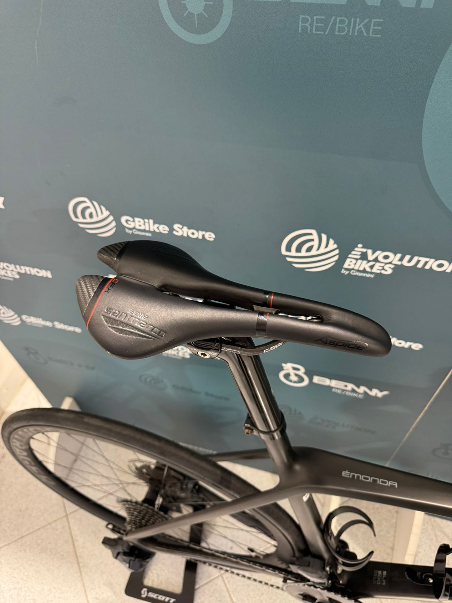 Trek Émonda SLR 7 AXS Size 56 - Used