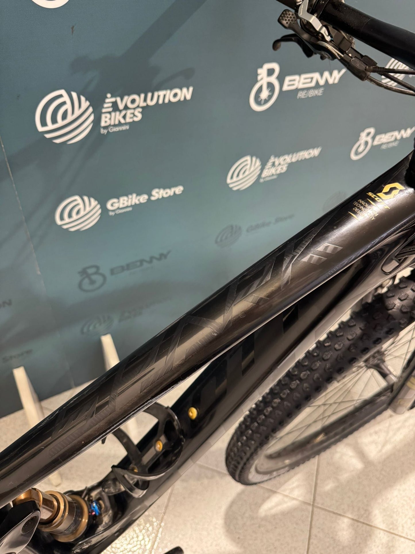 Scott Spark RC 900 SL AXS Taille S - Utilisé