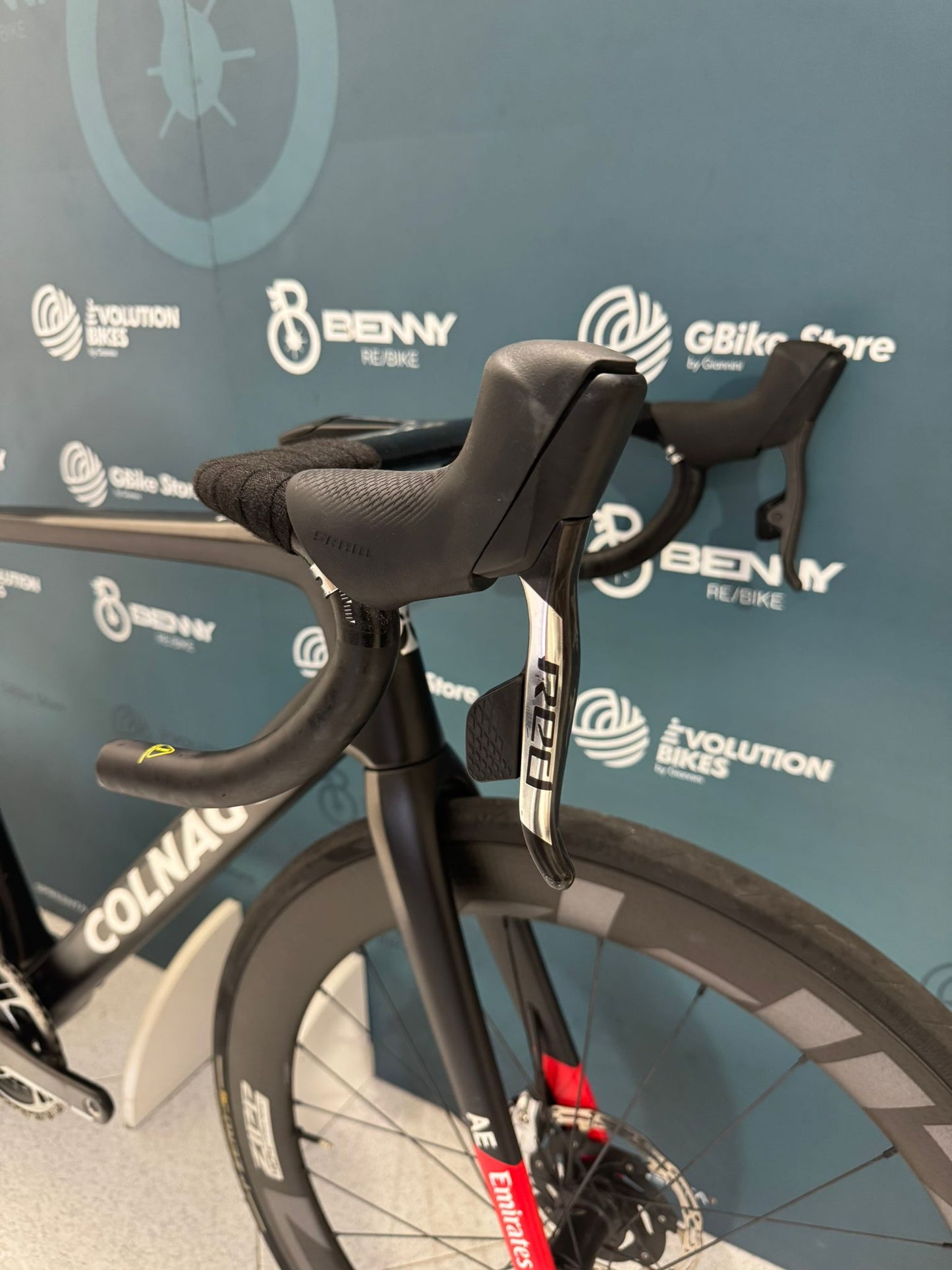 Colnago V4Rs AXS UAE Emirates Taille 510 - Occasion