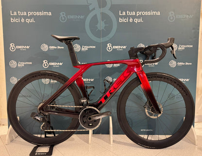 Trek Madone SLR 7 Gen 7 AXS Taille 54 - Occasion