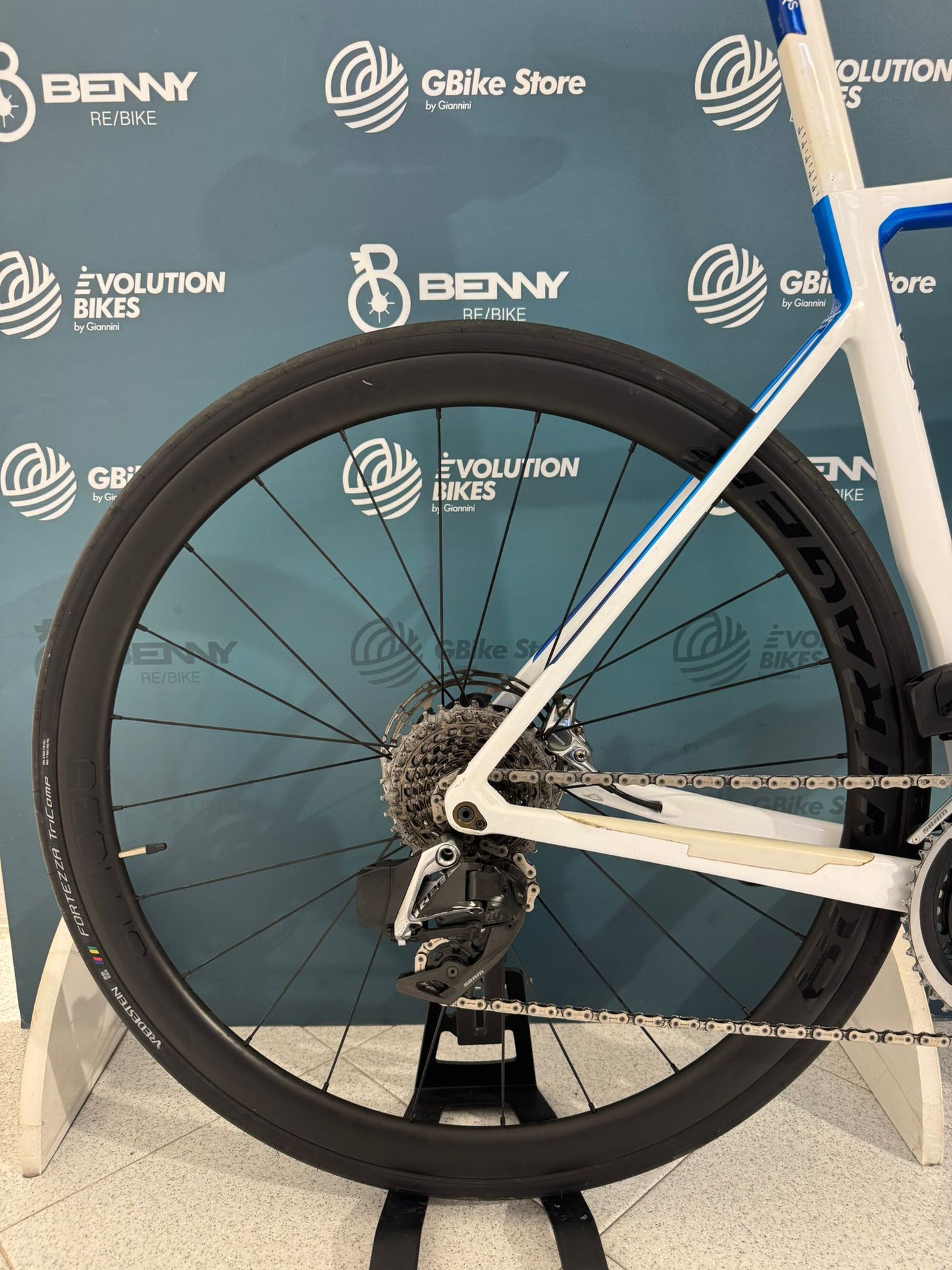 Colnago V3Rs Red AXS Rozmiar 52S - Używany