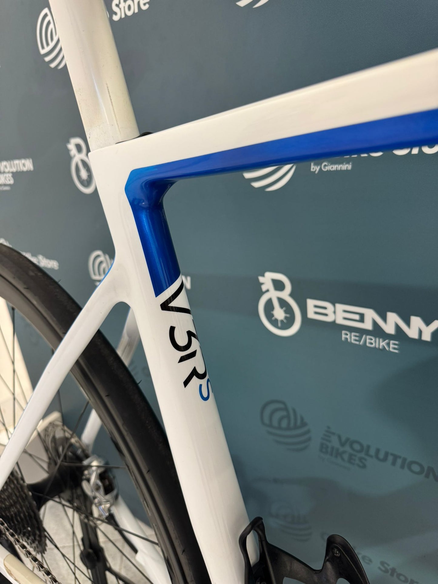 Colnago V3Rs Red AXS Rozmiar 52S - Używany