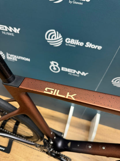 Megamo Seda 08 Talla XL - Usado