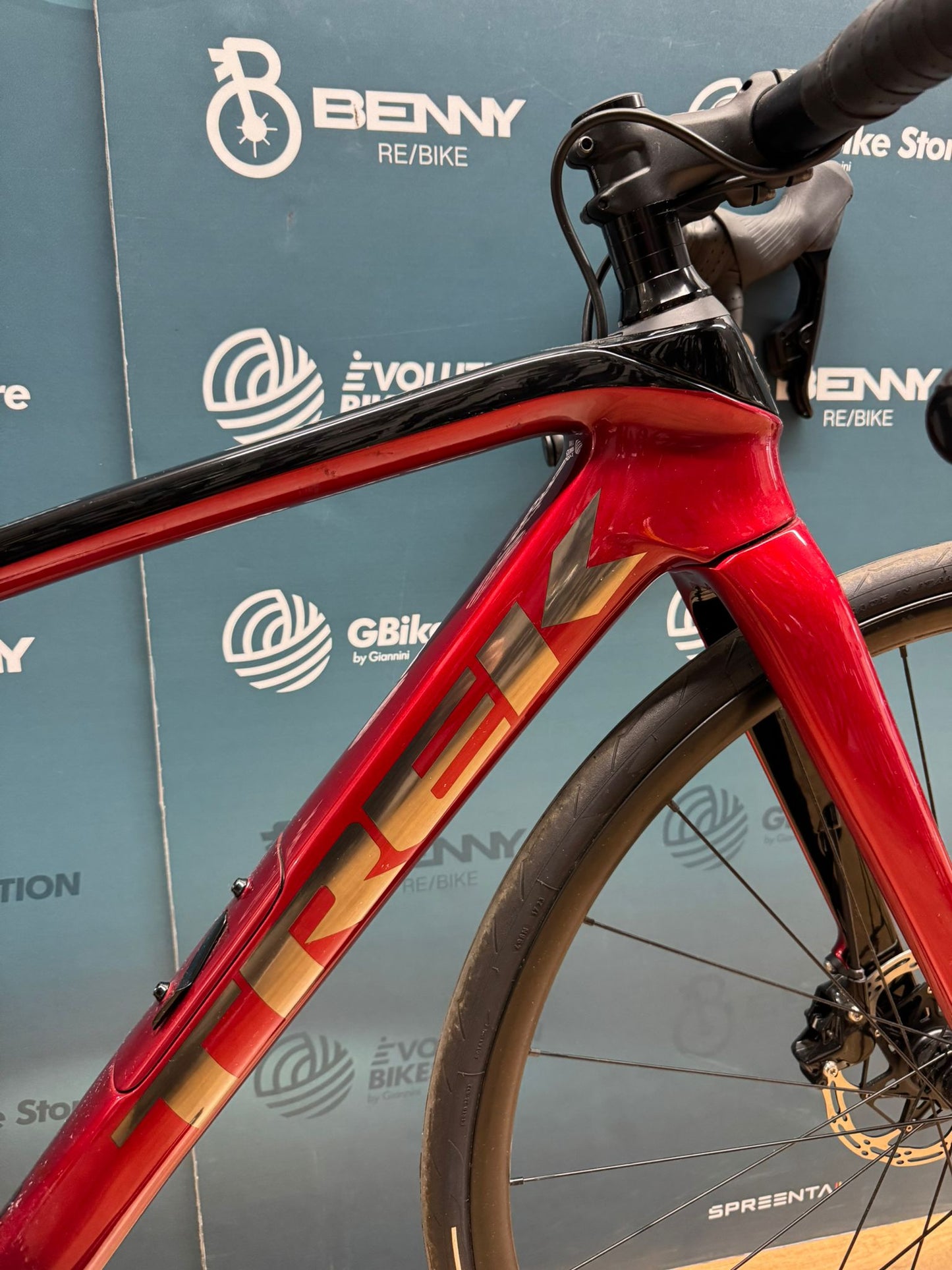 Trek Domane SL 6 AXS Disc Größe 47 - Demo