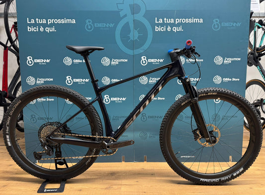 Scott Scale Taille 930 L - Utilisé