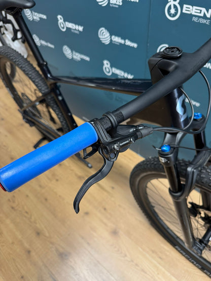 Scott Scale 930 Tamaño L - Usado