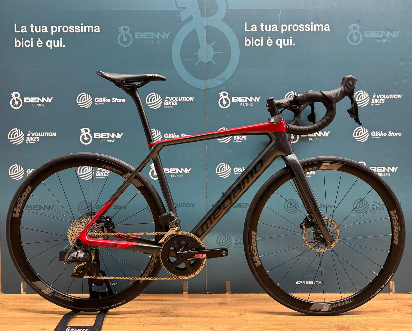 Rozmiar Megamo Raise 09 AXS M - Używany