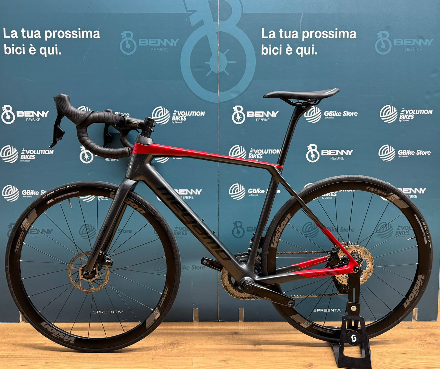 Rozmiar Megamo Raise 09 AXS M - Używany