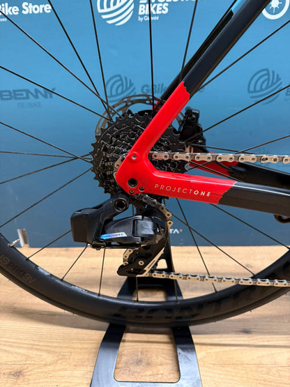 Trek Domane SLR 7 AXS Team Replica Größe 54 - Gebraucht