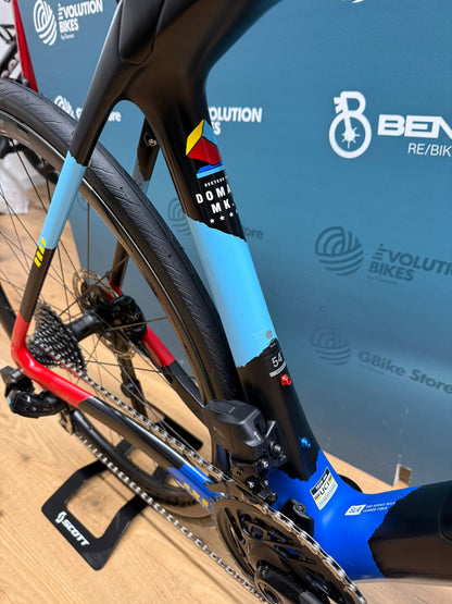 Trek Domane SLR 7 AXS Team Replica Größe 54 - Gebraucht